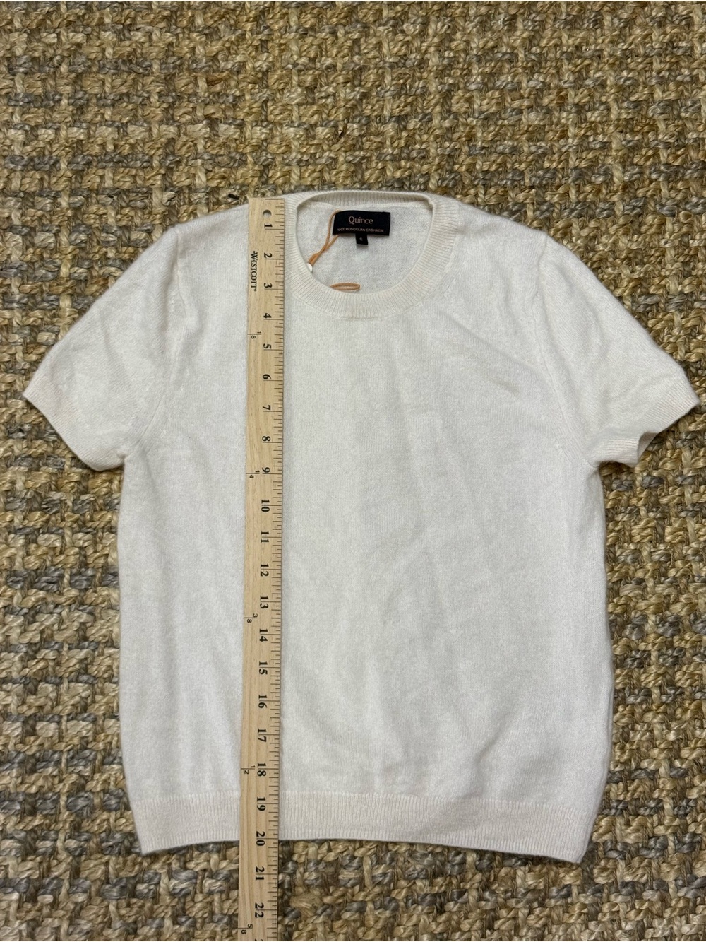 Quince 100% Cashmere Short Sleeve Cream Top - Picture 6 of 7